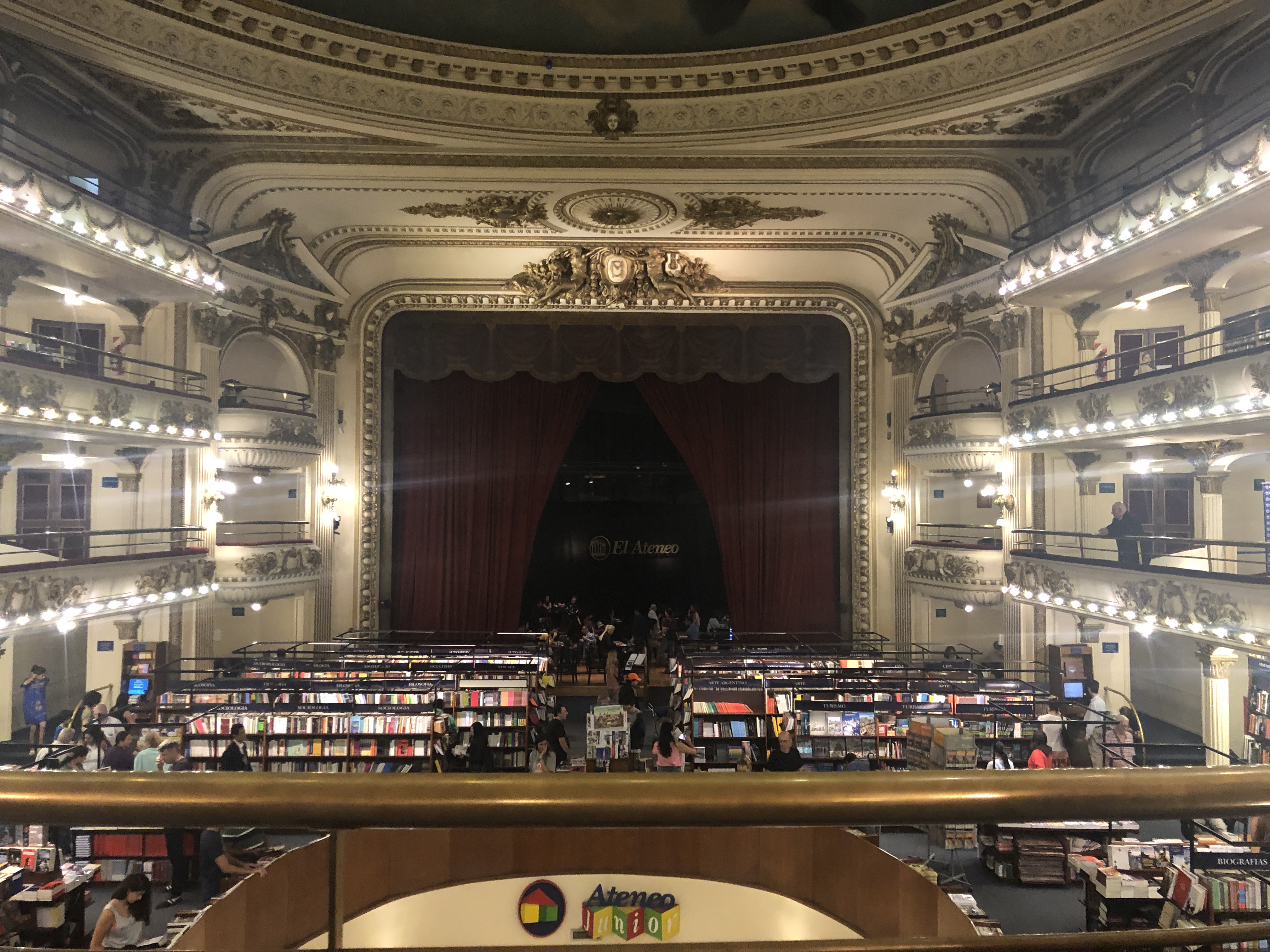 F8062C94-FD42-4D5C-9695-C3683010828B